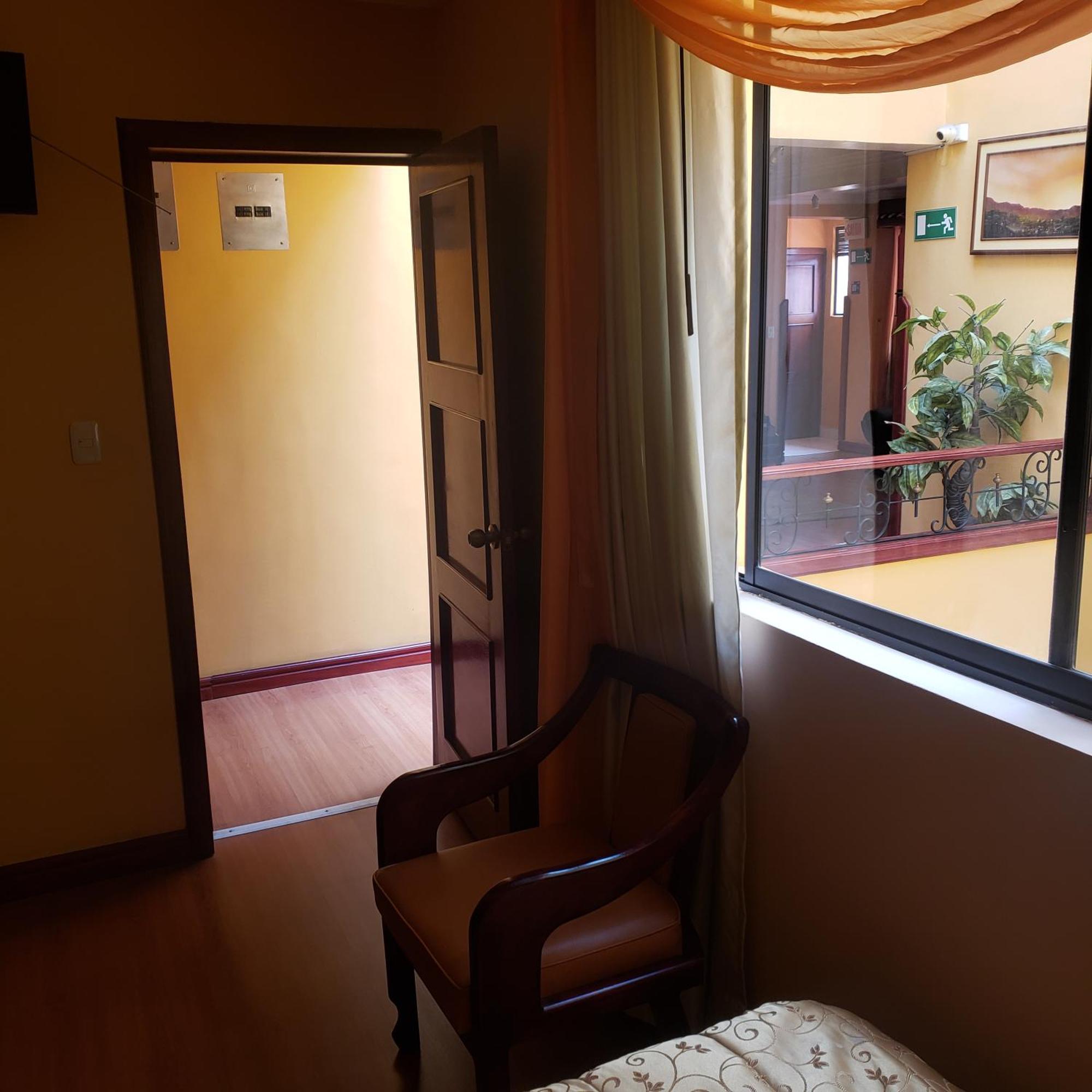 Lloresa Cuenca Phòng bức ảnh